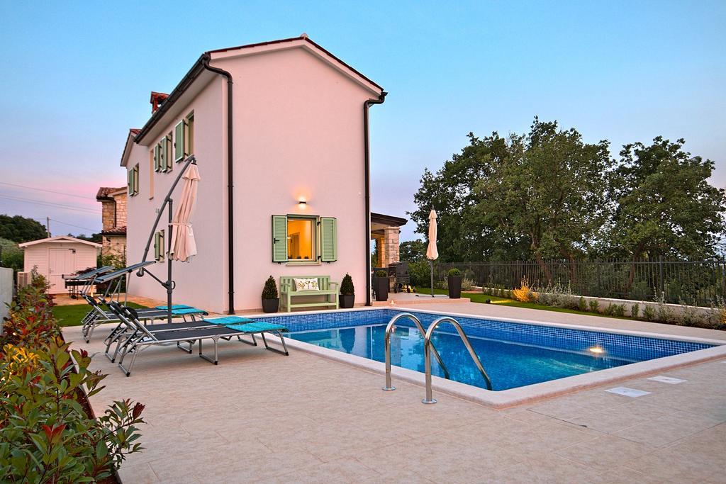 Selina Villa Barbara מראה חיצוני תמונה