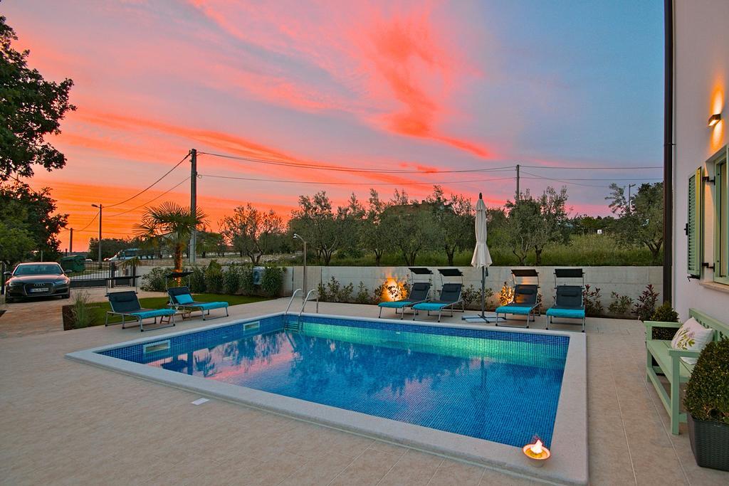 Selina Villa Barbara מראה חיצוני תמונה