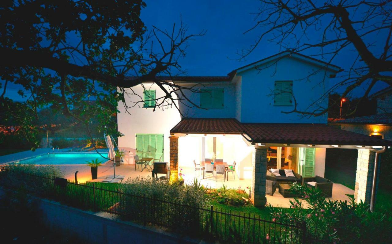 Selina Villa Barbara מראה חיצוני תמונה